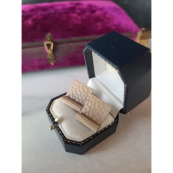 Vintage Beige Enamel Hammered Stud Earrings - Picture 1 of 10